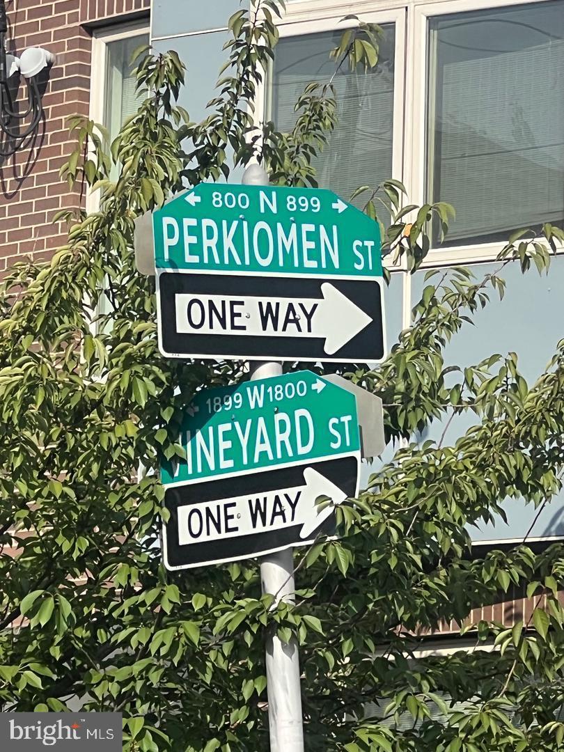 861 Perkiomen Street Philadelphia, PA 19130 - Photo 2 of 35 a street sign that is on a pole