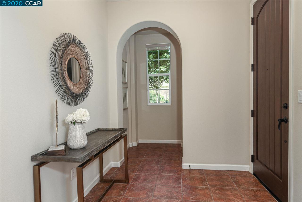 7648 Stoneleaf Road San Ramon, CA 94582 - Photo 3 of 26