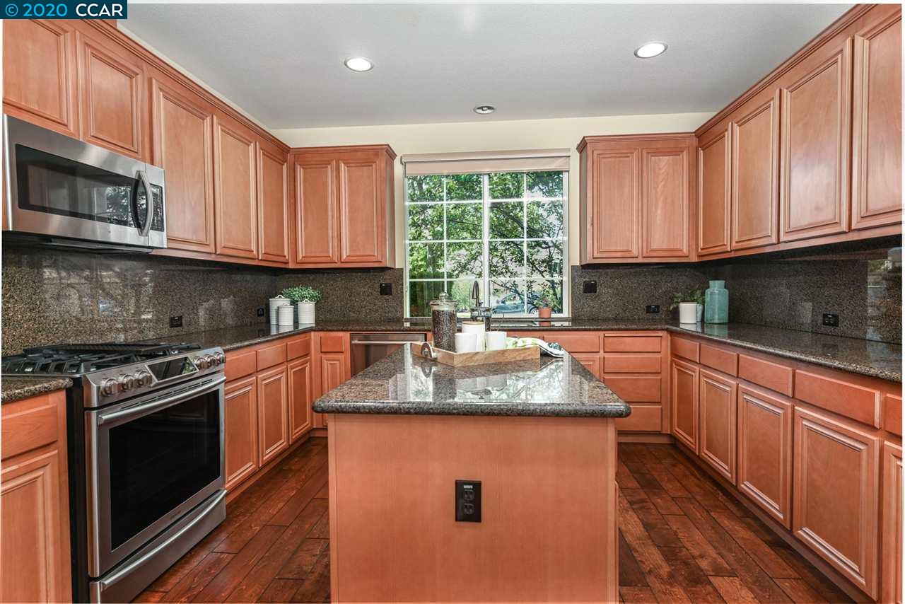 7648 Stoneleaf Road San Ramon, CA 94582 - Photo 8 of 26