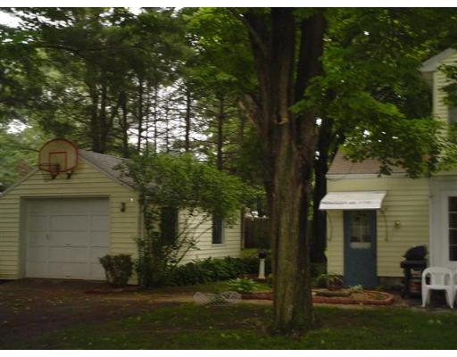 80 Brookside Circle Springfield, MA 01129 - Photo 9 of 9