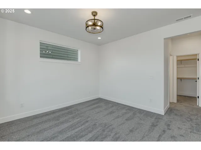 $499,499 | 1099 Windsong Drive, Cascade Locks, OR 97014