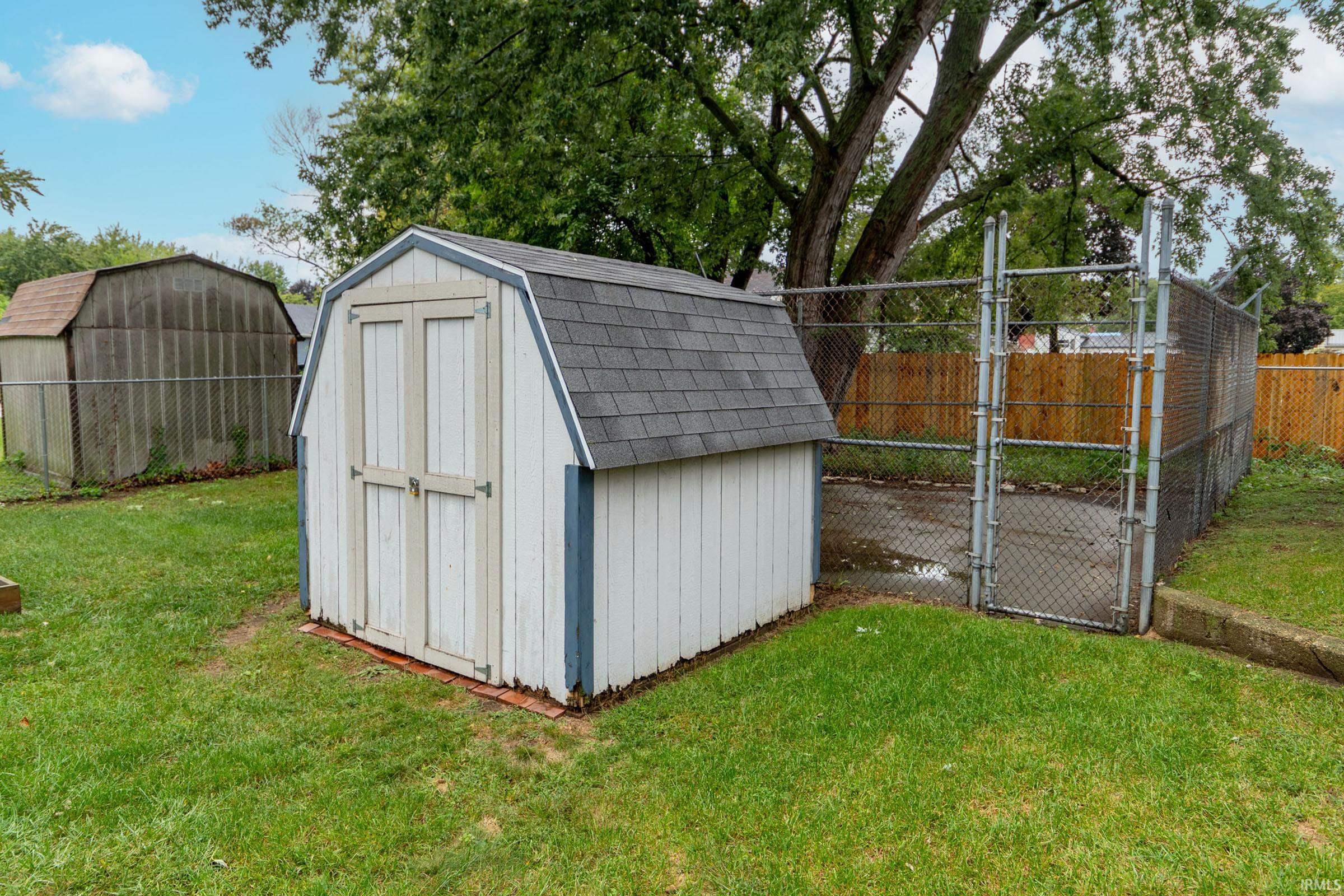 3914 Vistula Road Mishawaka, IN 46544 - Photo 28 of 31 Gallery Image 28