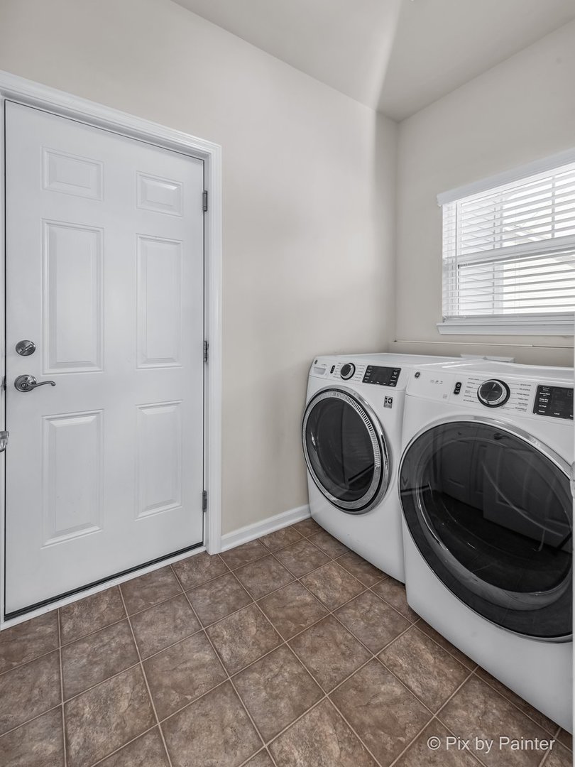 1036 Bailey Road Sycamore, IL 60178 - Photo 11 of 24