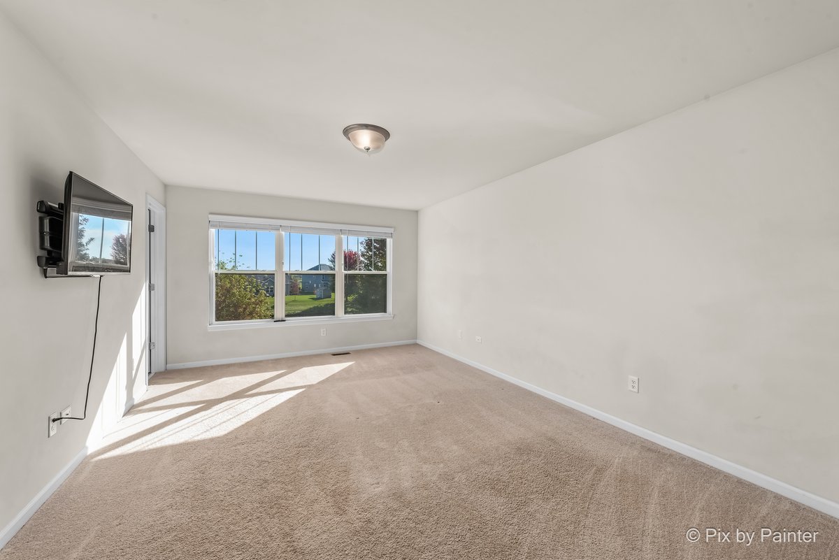 1036 Bailey Road Sycamore, IL 60178 - Photo 12 of 24