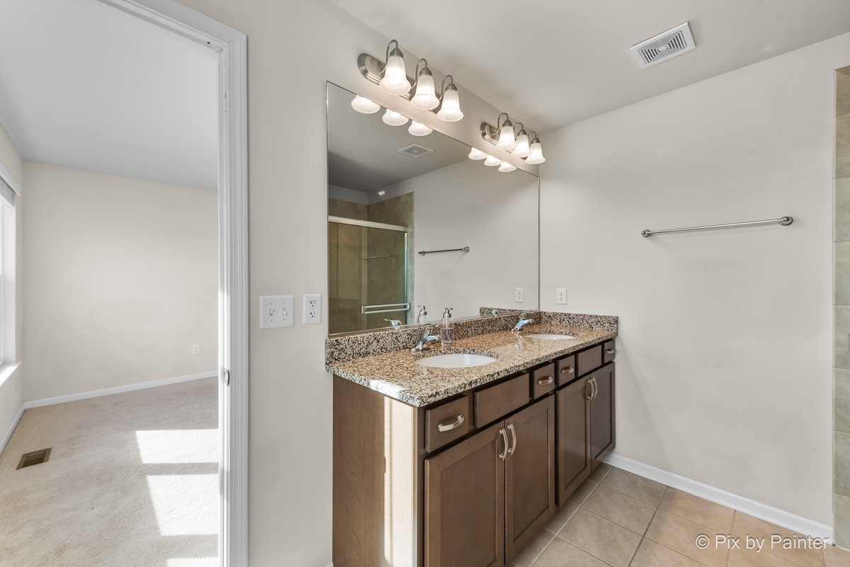 1036 Bailey Road Sycamore, IL 60178 - Photo 13 of 24