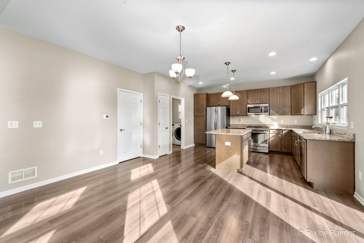 1036 Bailey Road Sycamore, IL 60178 - Photo 6 of 24