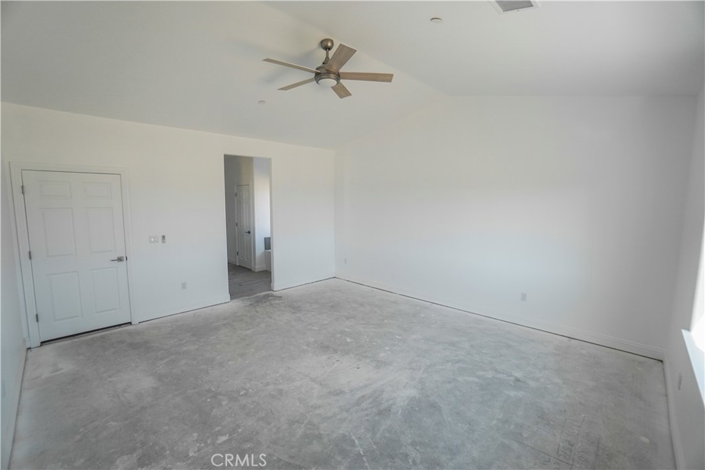14416 Ricaree Road Apple Valley, CA 92307 - Photo 15 of 32
