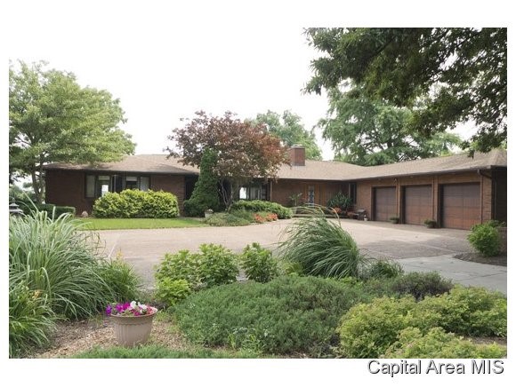 77 Linden Lane Springfield, IL 62712 - Photo 1 of 24 Gallery Image 1