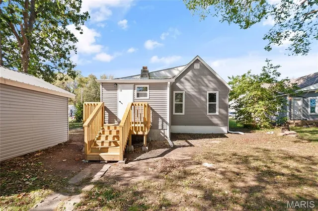 $129,900 | 704 West 2nd Street, Lebanon, MO 65536