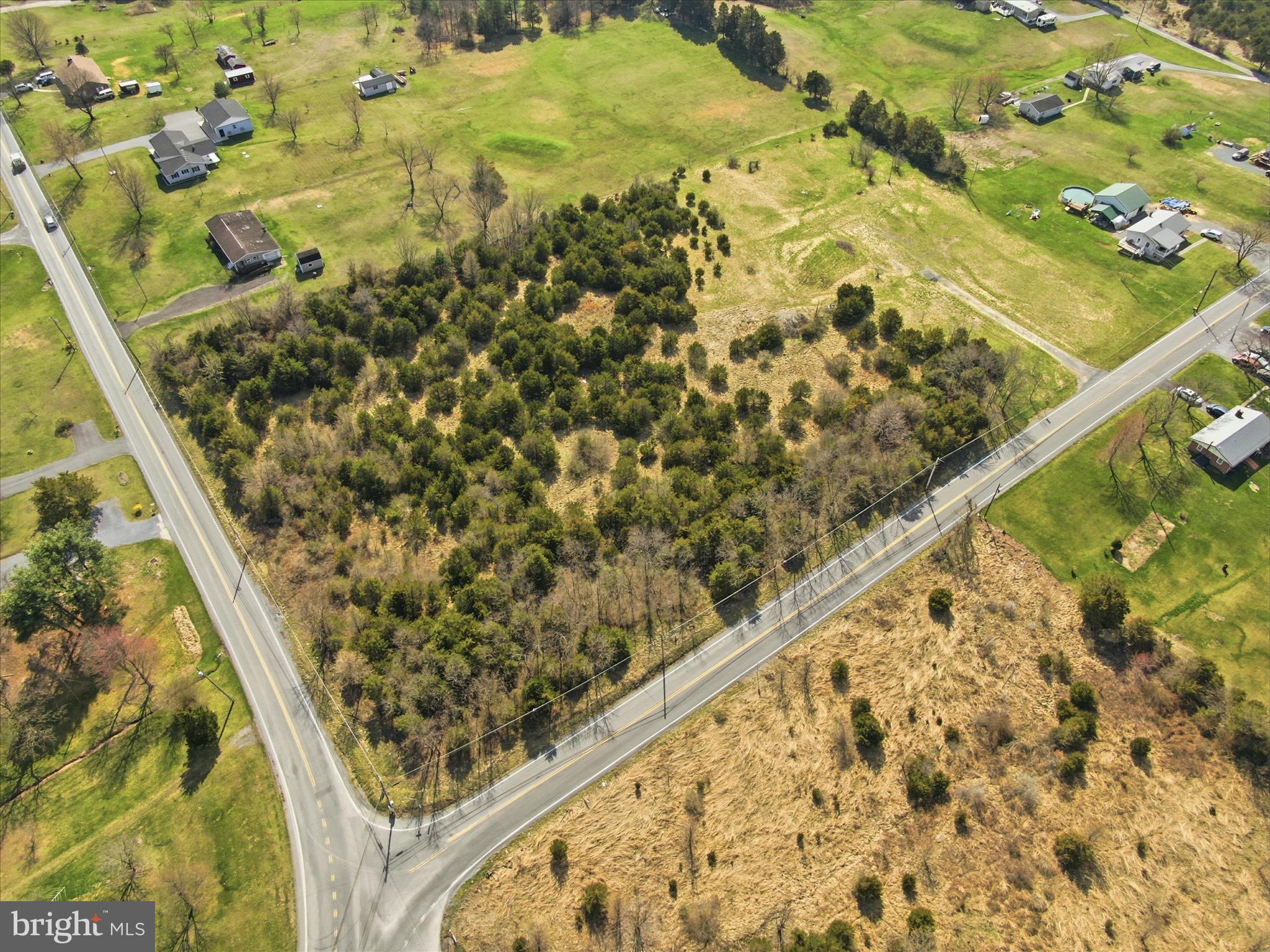 10593 Letzburg Road Greencastle, PA 17225 - Photo 10 of 21 a view of a bathtub
