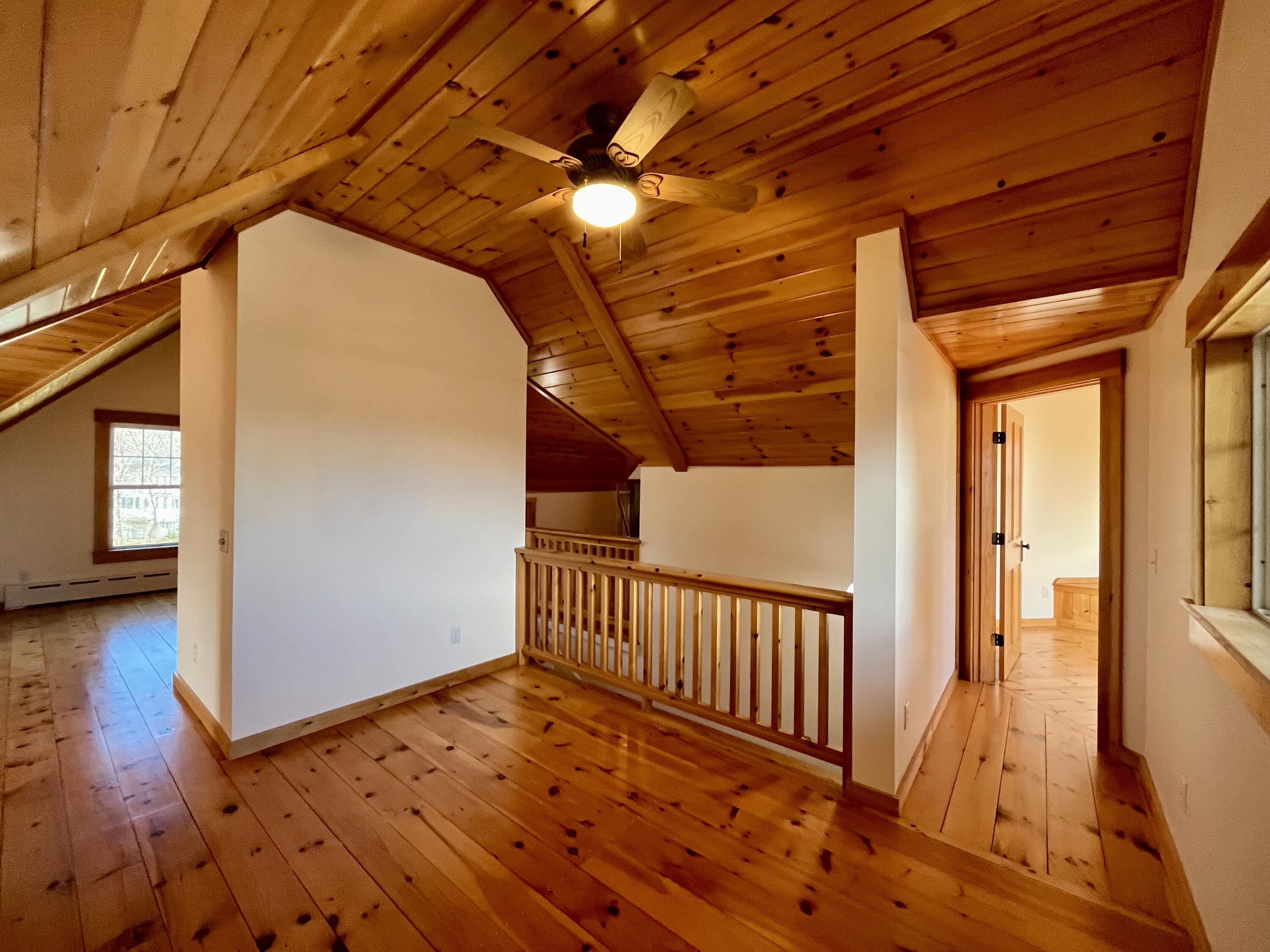 2 Mountain Avenue Bar Harbor, ME 04609 - Photo 27 of 35 Third Floor Great Room