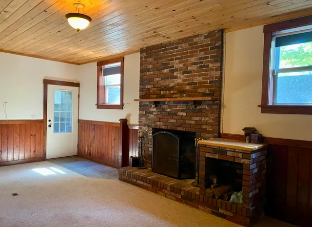 $1,399,999 | 2 Mountain Avenue, Bar Harbor, ME 04609