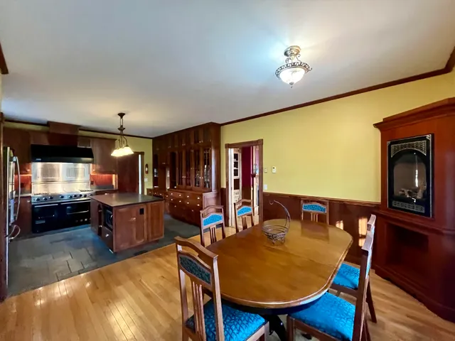 $1,399,999 | 2 Mountain Avenue, Bar Harbor, ME 04609