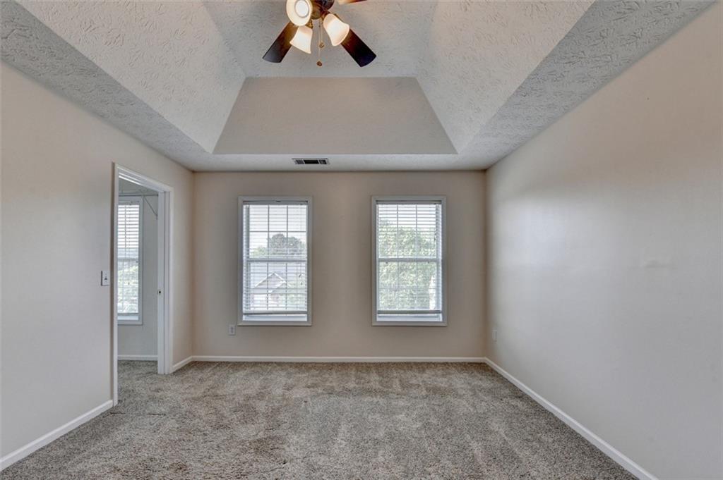 3270 Spincaster Way Loganville, GA 30052 - Photo 17 of 38