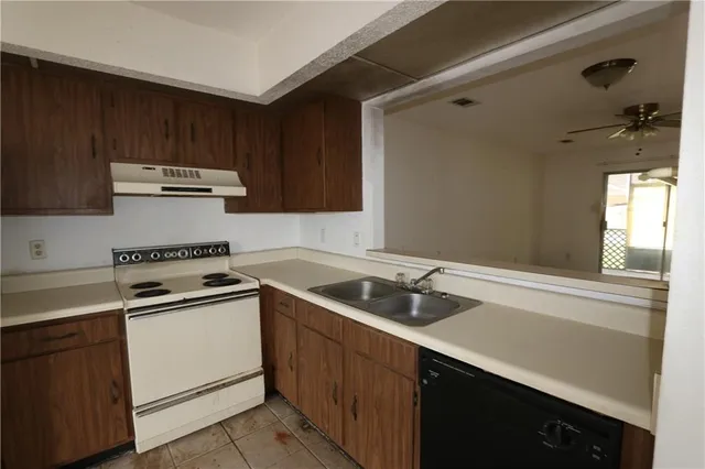 $110,000 | 185 Avant Garde Circle, Unit 185, Kenner, LA 70065