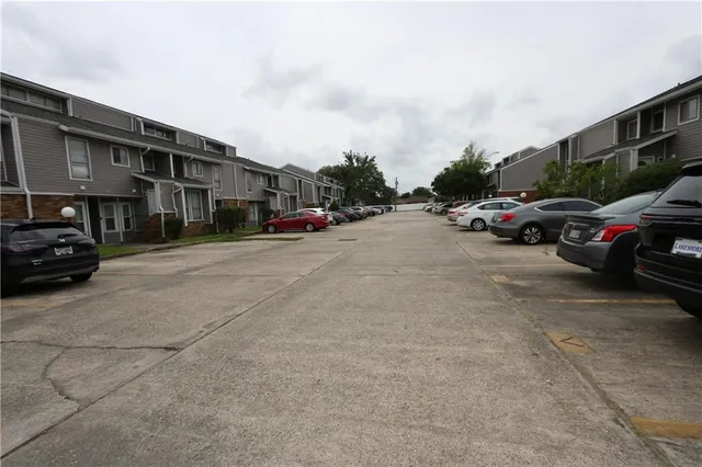 $110,000 | 185 Avant Garde Circle, Unit 185, Kenner, LA 70065
