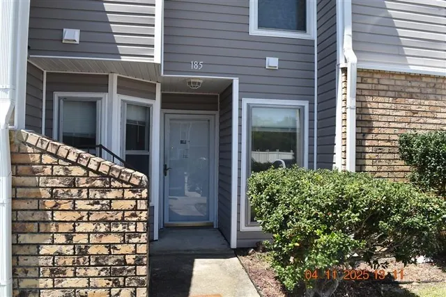 $110,000 | 185 Avant Garde Circle, Unit 185, Kenner, LA 70065