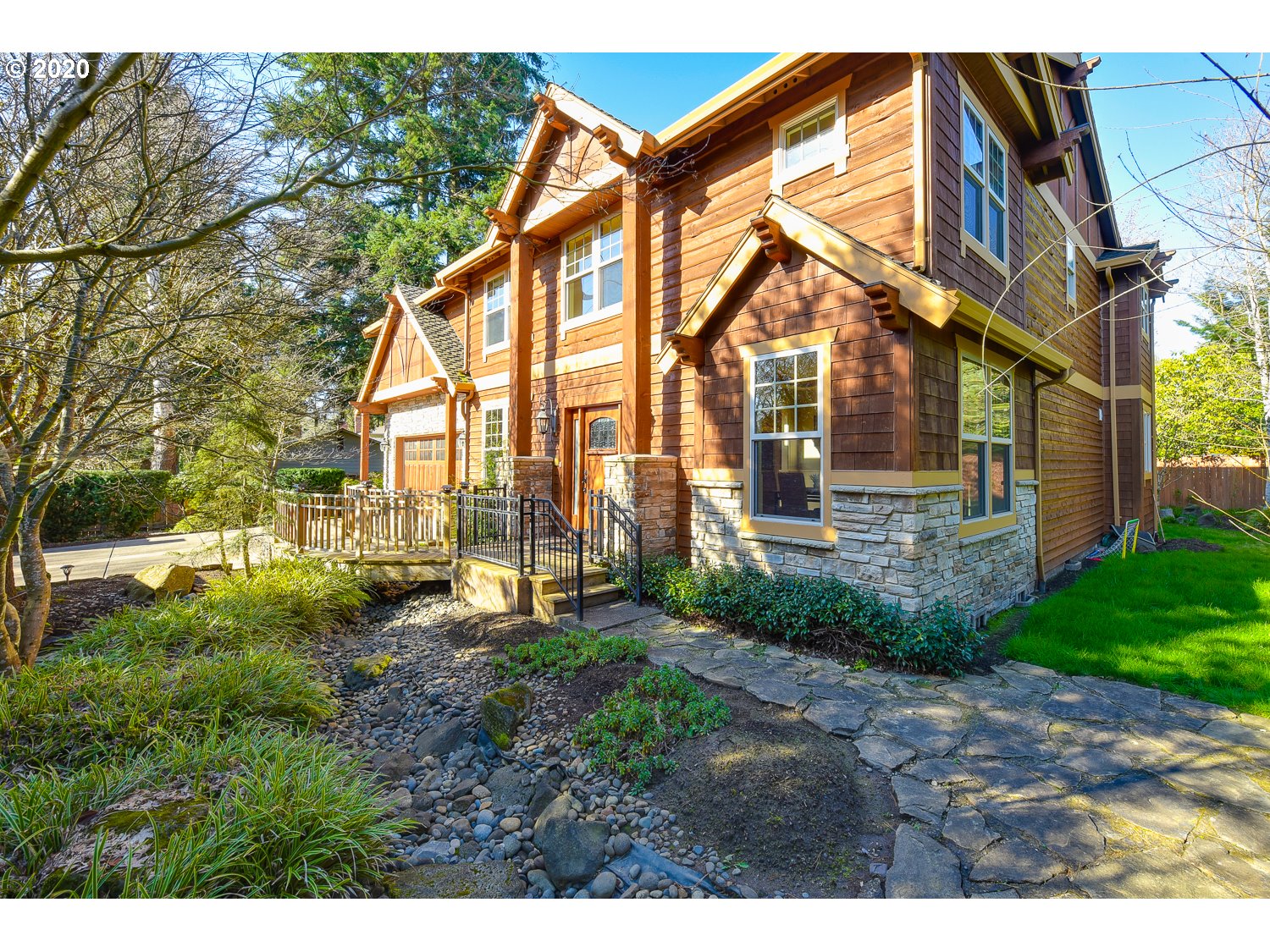 4121 Southwest Childs Road Lake Oswego, OR 97034 - Photo 3 of 32 Gallery Image 3