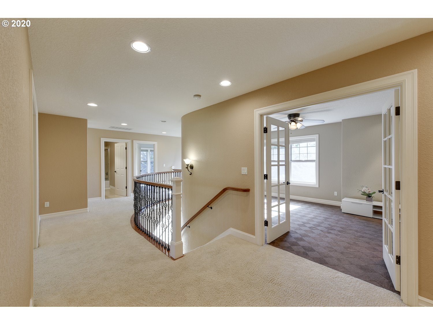 4121 Southwest Childs Road Lake Oswego, OR 97034 - Photo 28 of 32 Gallery Image 28