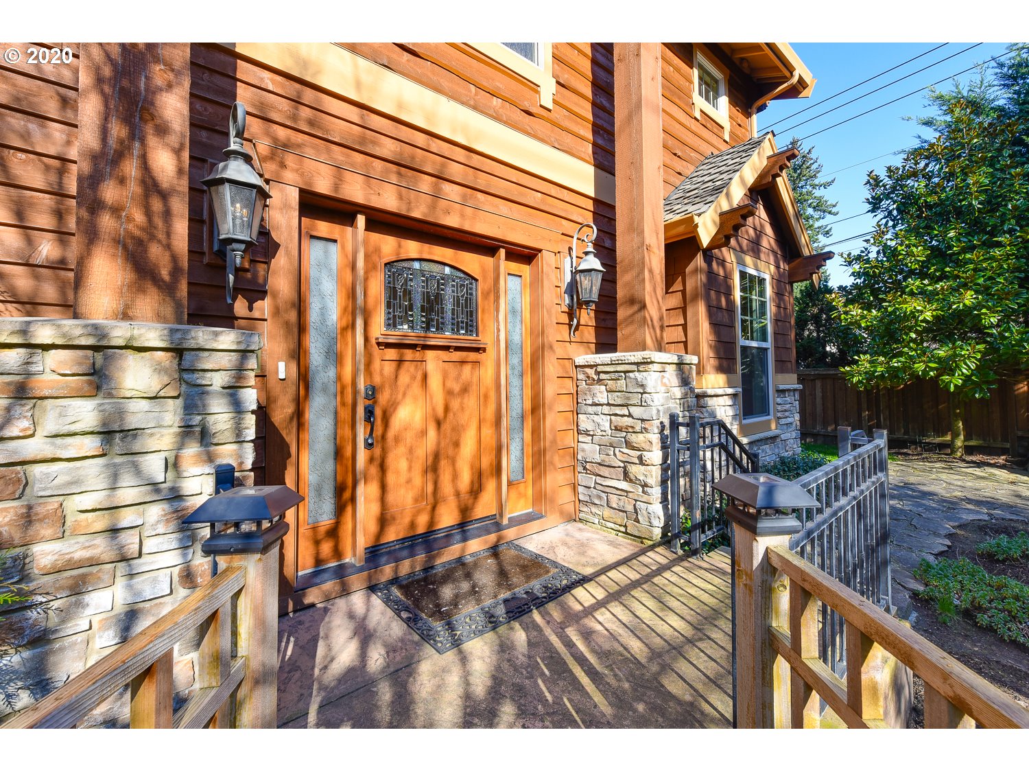 4121 Southwest Childs Road Lake Oswego, OR 97034 - Photo 5 of 32 Gallery Image 5