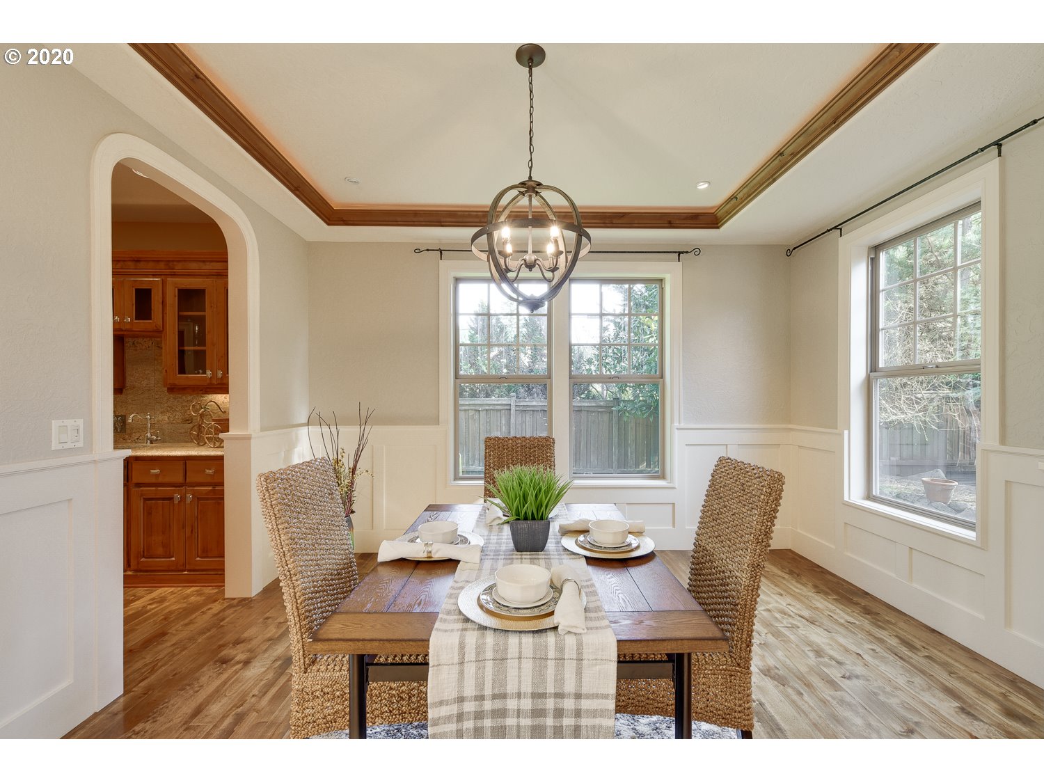 4121 Southwest Childs Road Lake Oswego, OR 97034 - Photo 6 of 32 Gallery Image 6