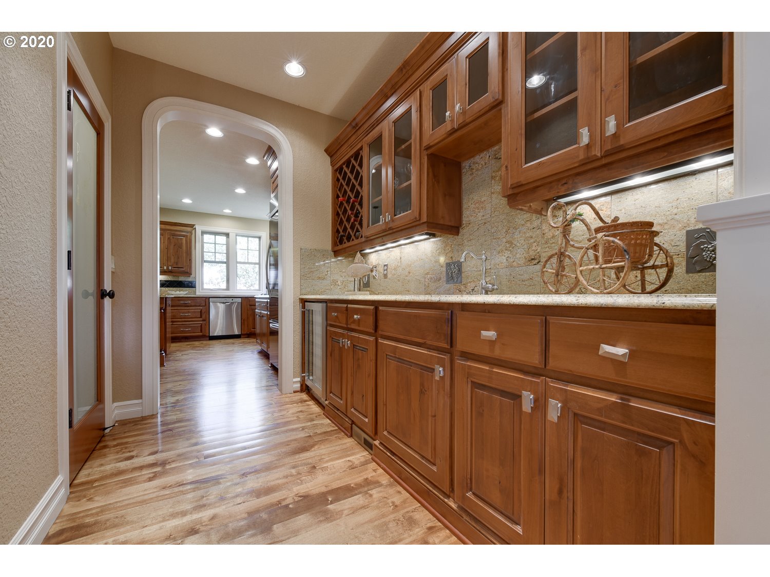 4121 Southwest Childs Road Lake Oswego, OR 97034 - Photo 8 of 32 Gallery Image 8