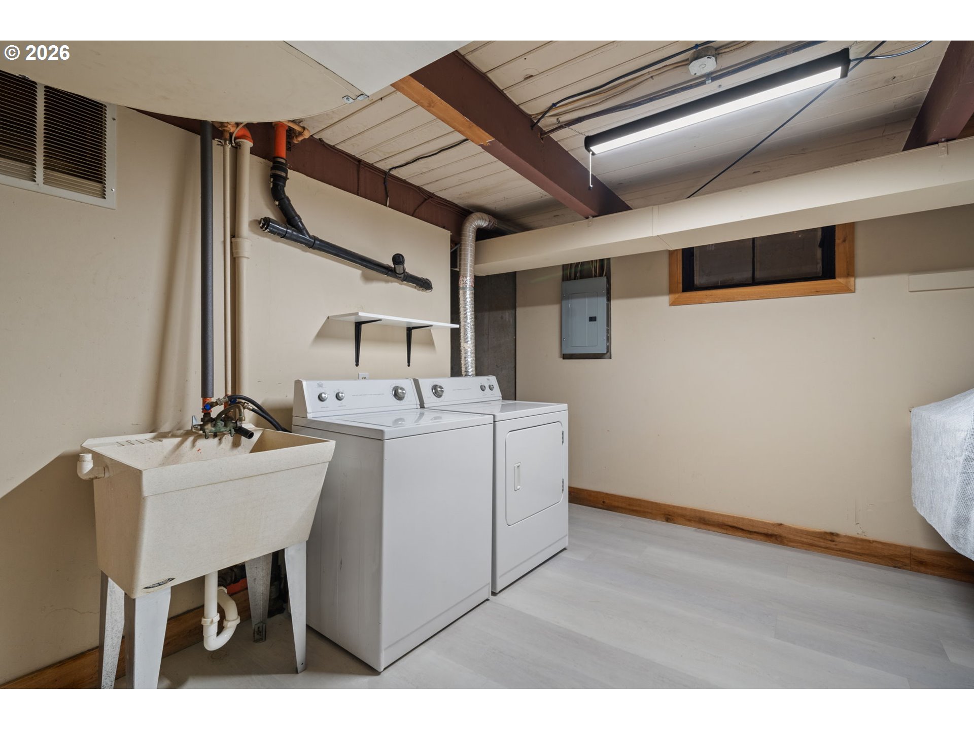 3720 Southeast 166th Avenue Portland, OR 97236 - Photo 29 of 47