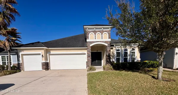 $3,200 | 15730 Spotted Saddle Circle, Jacksonville, FL 32218