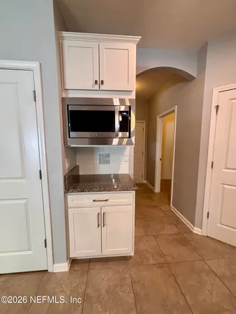 $3,200 | 15730 Spotted Saddle Circle, Jacksonville, FL 32218