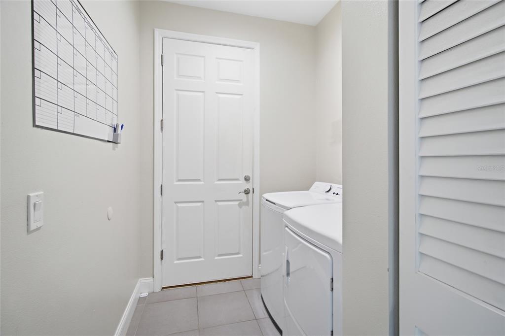 4510 Wilkinson Road Sarasota, FL 34233 - Photo 14 of 48 Gallery Image 14