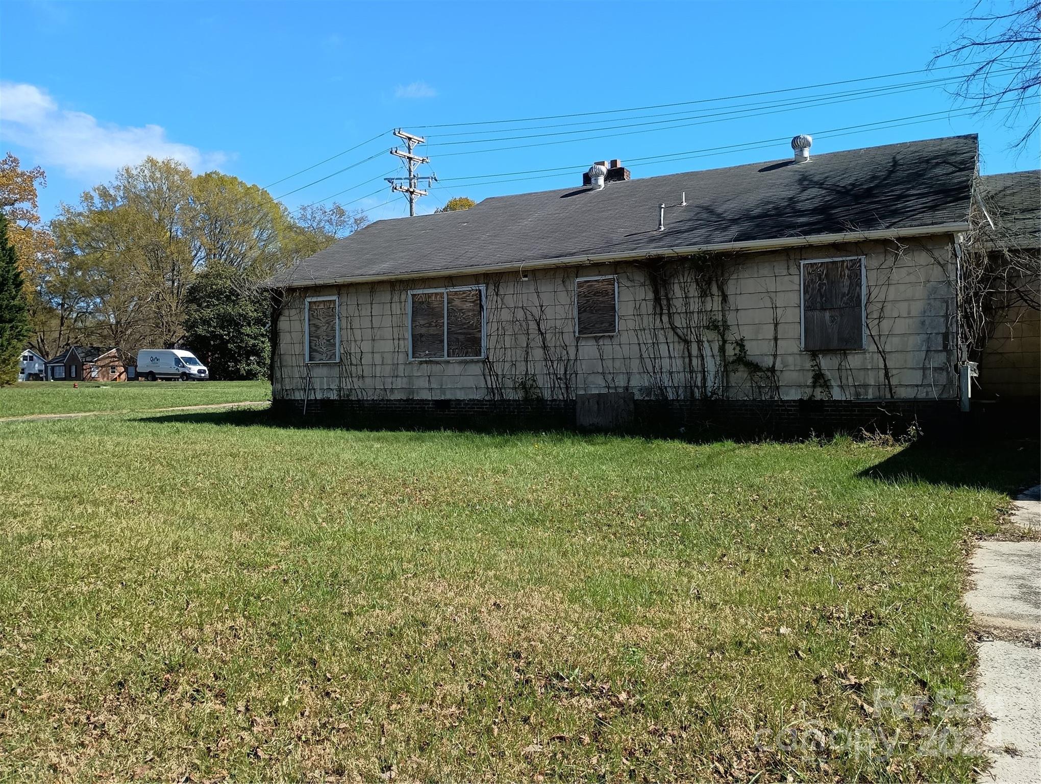 3937 South New Hope Road Gastonia, NC 28056 - Photo 5 of 27 Gallery Image 5