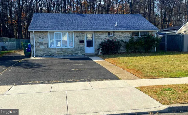 $309,900 | 2519 Woodlawn Drive, Bristol, PA 19007