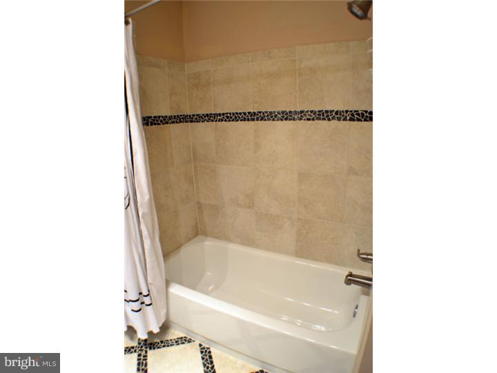 1251 Fountain Road Newtown, PA 18940 - Photo 22 of 25 Bathroom