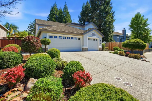 $835,000 | 447 Amhurst Circle, Folsom, CA 95630