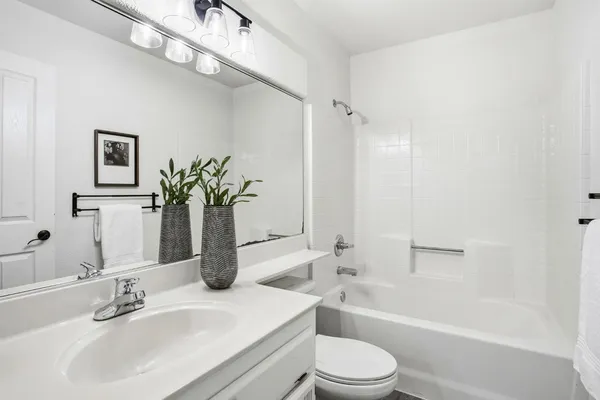 $835,000 | 447 Amhurst Circle, Folsom, CA 95630