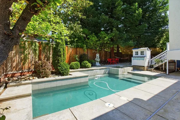 $835,000 | 447 Amhurst Circle, Folsom, CA 95630