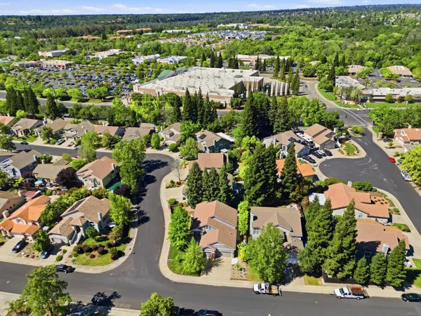 $835,000 | 447 Amhurst Circle, Folsom, CA 95630