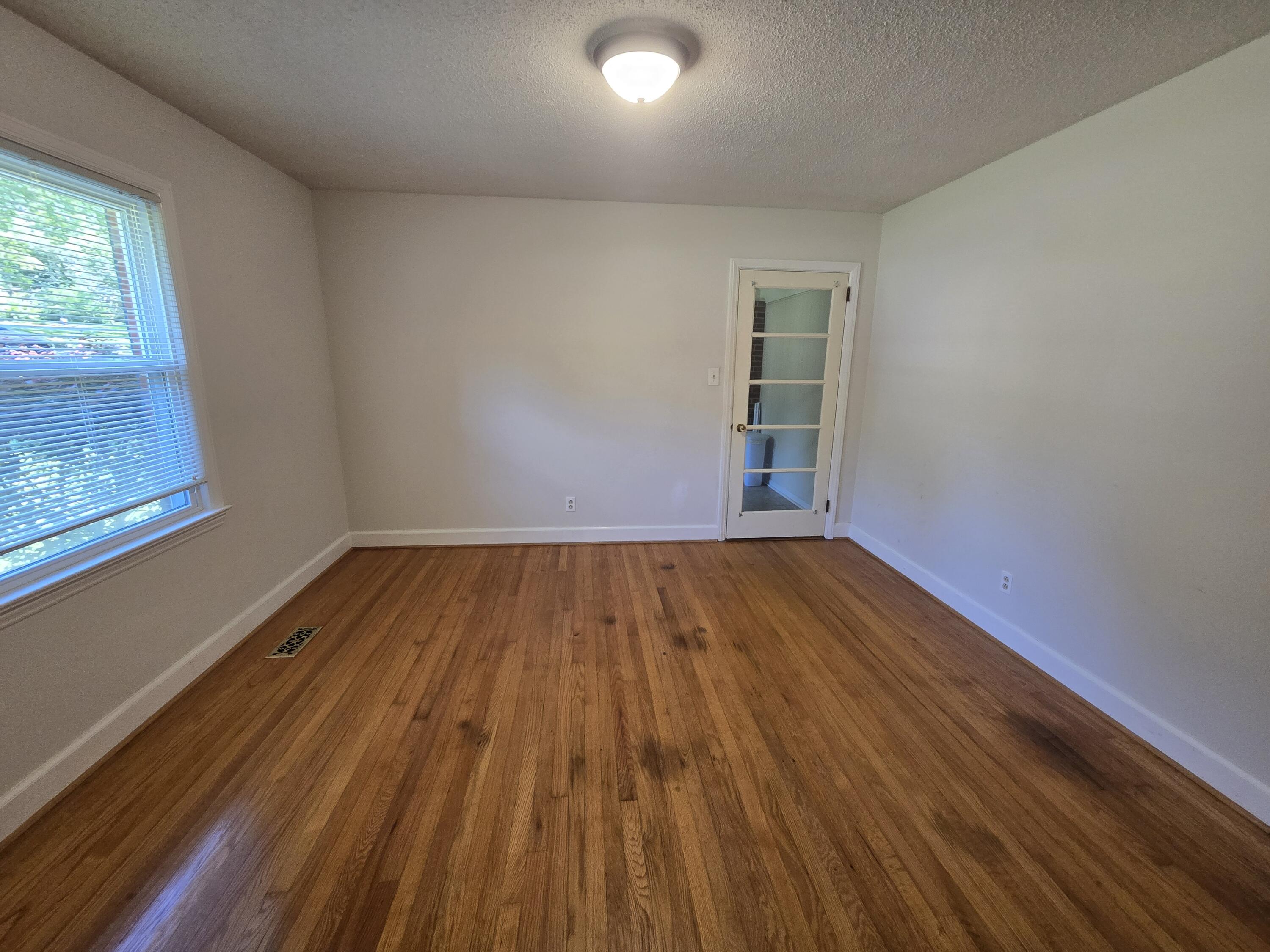 1031 Clark Road Southwest Aiken, SC 29803 - Photo 5 of 28