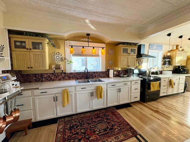 $257,400 | 17 Willow Street, Mattawamkeag, ME 04459