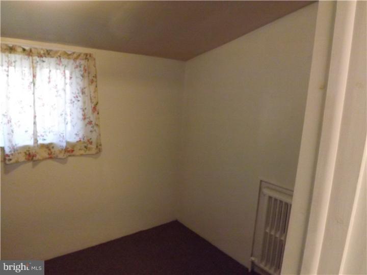 8012 Pine Road Philadelphia, PA 19111 - Photo 11 of 25 Gallery Image 11