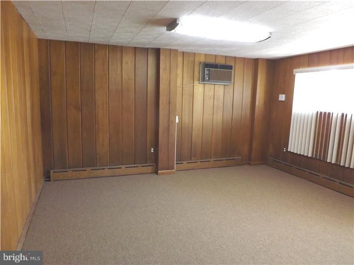 8012 Pine Road Philadelphia, PA 19111 - Photo 7 of 25 Gallery Image 7