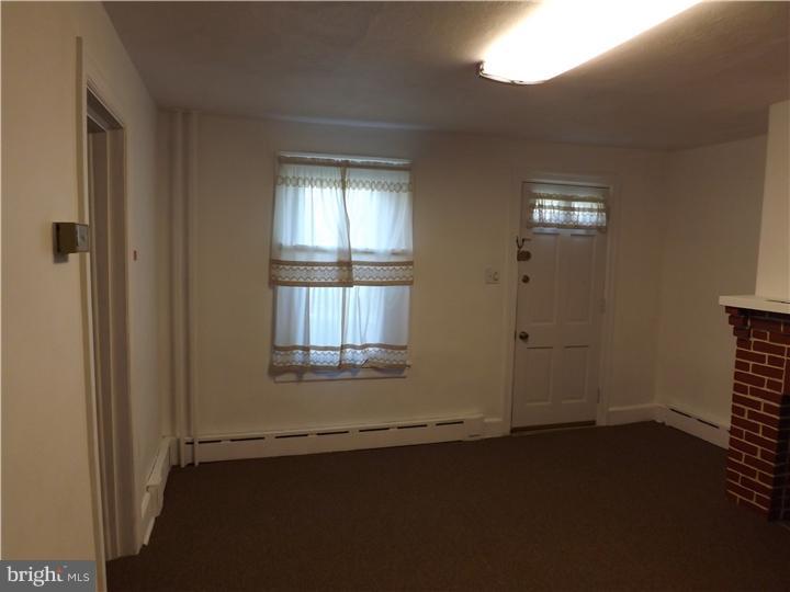 8012 Pine Road Philadelphia, PA 19111 - Photo 9 of 25 Gallery Image 9