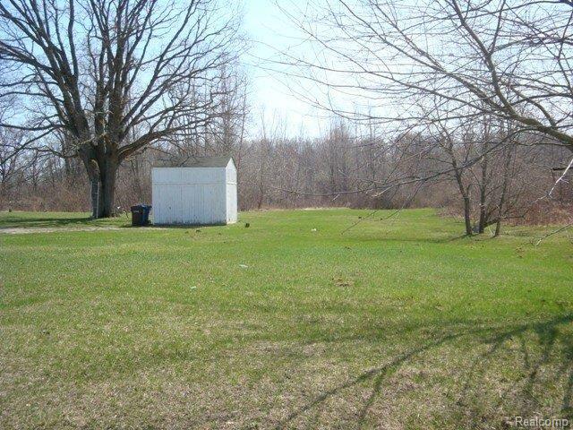 8403 West Newburg Road Carleton, MI 48117 - Photo 3 of 5 DSC02391_0002