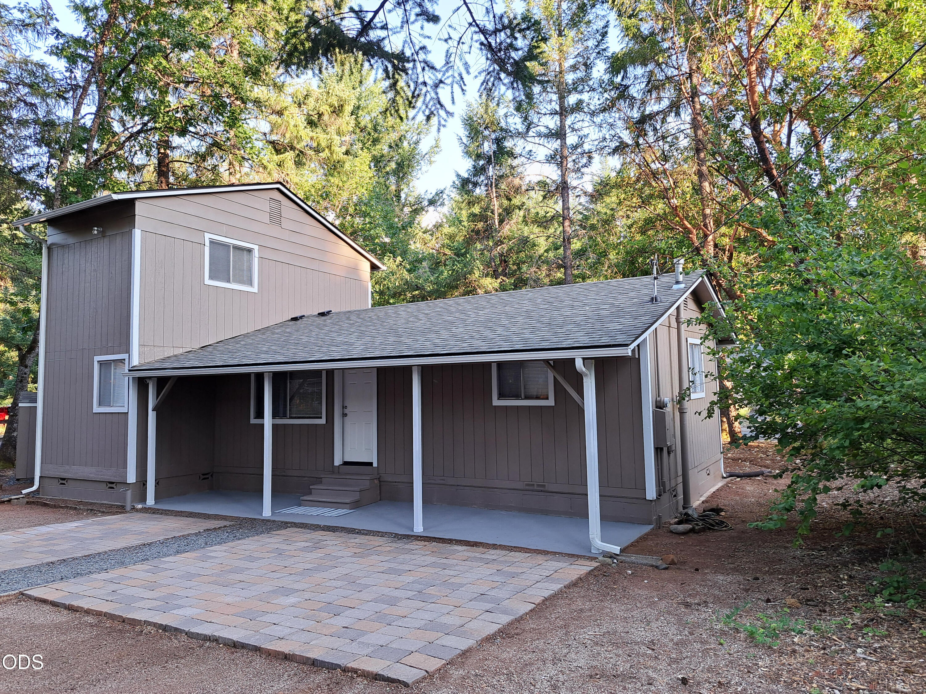 315 South Old Stage Road Cave Junction, OR 97523 - Photo 22 of 28 Gallery Image 22
