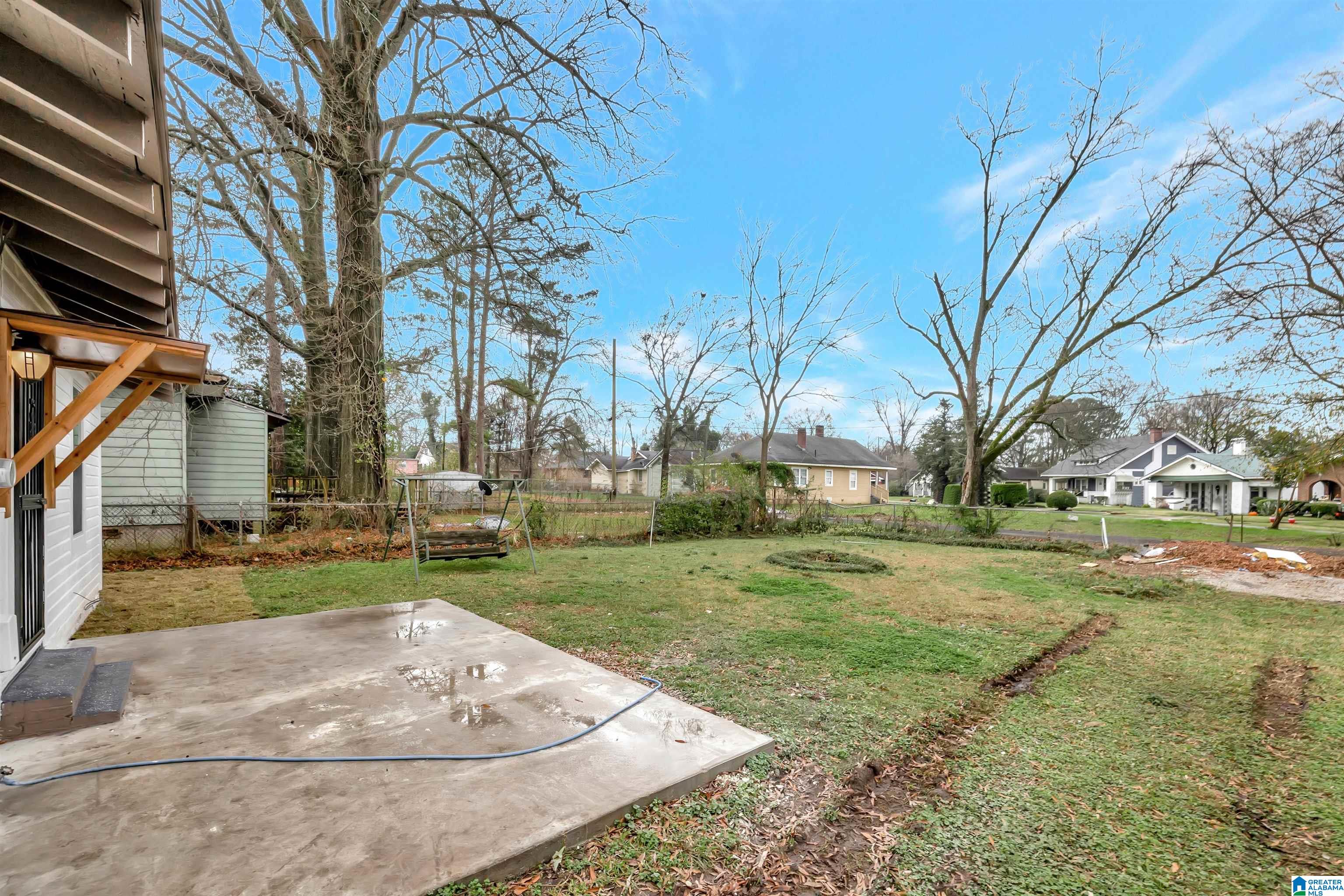 532 16th Place Southwest Birmingham, AL 35211 - Photo 5 of 24