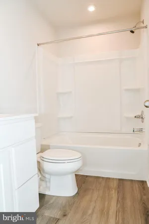 $2,600 | 118 Charlotte Street, Hagerstown, MD 21740