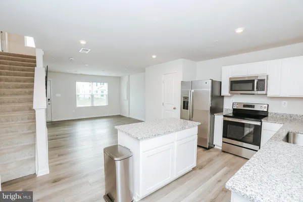 $2,600 | 118 Charlotte Street, Hagerstown, MD 21740