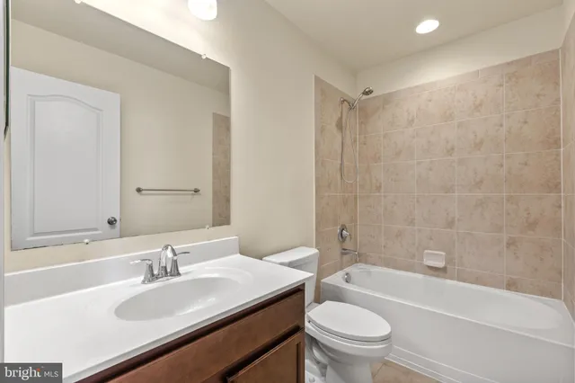 $3,200 | 5345 Tweeddale Place, White Plains, MD 20695