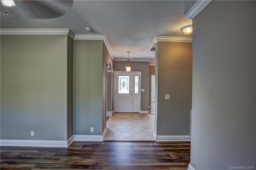 1959 Hubbard Road Hickory, NC 28601 - Photo 19 of 35 Gallery Image 19