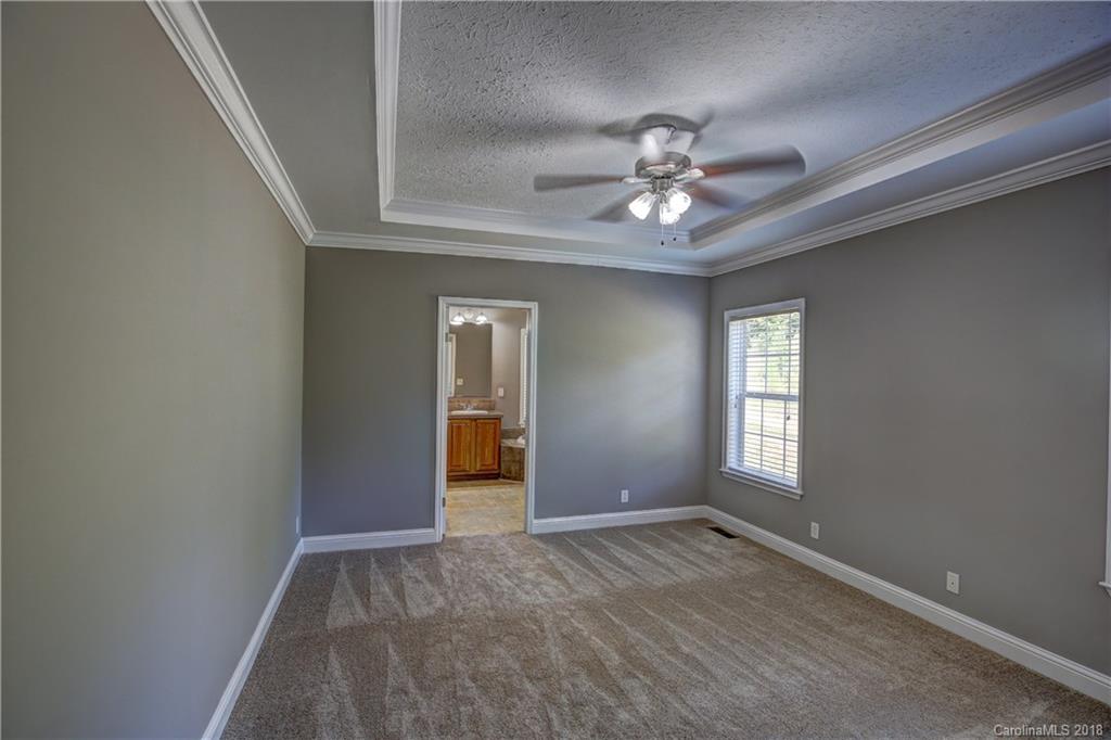 1959 Hubbard Road Hickory, NC 28601 - Photo 20 of 35 Gallery Image 20